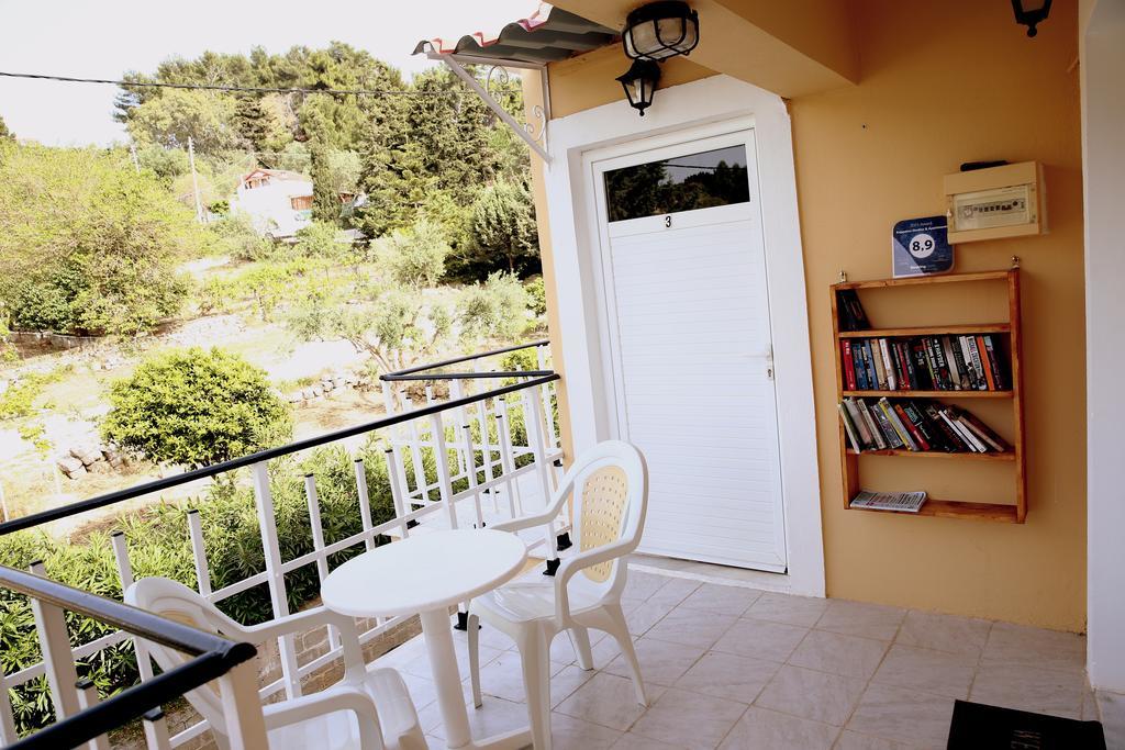 Kappatos Studios & Apartments Lászi Kültér fotó